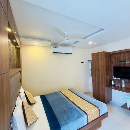 The Hydel Park - Business Class Hotel - Near Central Railway Station Ченай Екстериор снимка